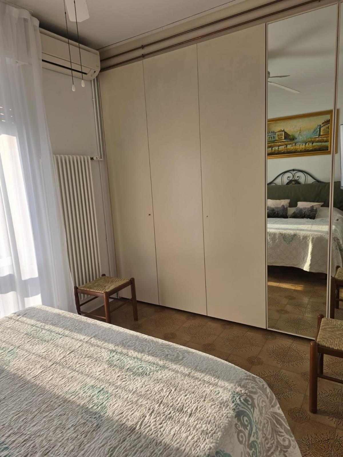 Casa Dell' Ulivo Lejlighed Desenzano del Garda Eksteriør billede